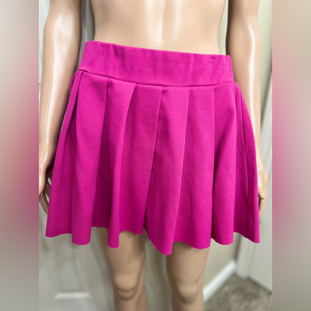 Monaco Fuchsia Skirt with built-in shorts